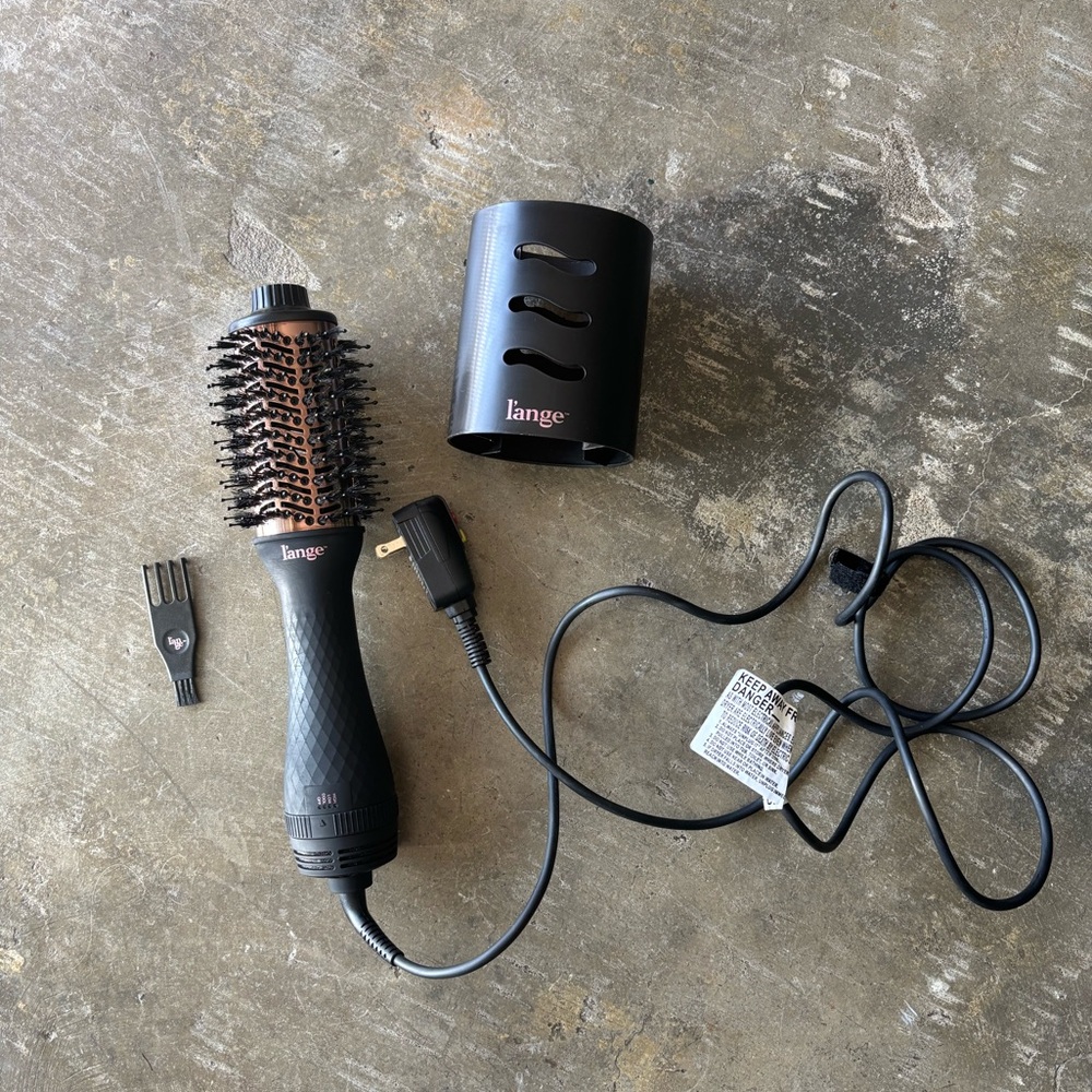 L’ange 2-in-1 Volumizing Brush Dryer